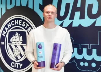 Erling Haaland’a, aynı anda iki ödül