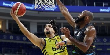 Fenerbahçe Beko sezonu 2. bitirdi