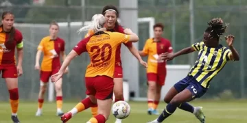 Fenerbahçe Petrol Ofisi, Galatasaray’ı yenerek finale yükseldi