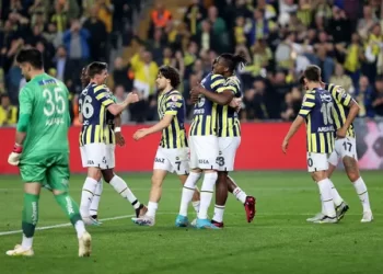 Fenerbahçe Ziraat Türkiye Kupası’nda finalde