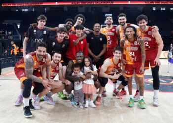 Galatasaray Nef play-off’u garantiledi