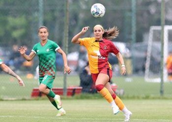 Galatasaray Petrol Ofisi yarı finale yükseldi