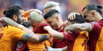 Galatasaray şampiyonluğa koşuyor