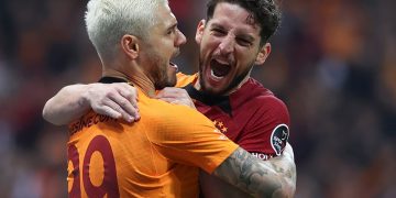 Galatasaray şampiyonluk yolunu açtı