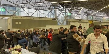 Hollanda’da Türkiye seçimleri nedeniyle kriz çıktı