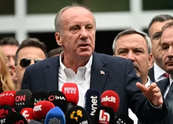 Muharrem İnce, Cumhurbaşkanlığı adaylığından geri çekildi