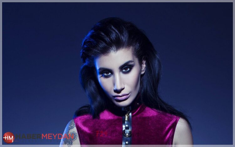 irem derici 2