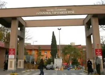 İstanbul’da tedavi gören hastaya ateş ettikten sonra intihar etti