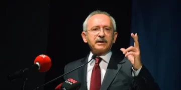 Kılıçdaroğlu: BTK, kısa mesajımızı engelledi!