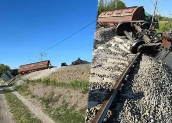 Kırım’da tahıl taşıyan trenin vagonları raydan çıktı