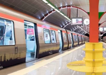 İstanbul’da seçim nedeniyle metro seferleri uzatıldı