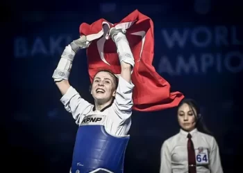 Milli tekvandocu Merve Dinçel dünya şampiyonu