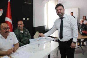 mus ta 178 bin 744 secmen oy kullandi1 habermeydan