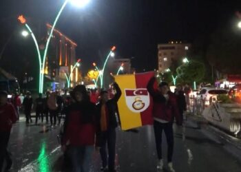 Muş’ta Galatasaray’ın 23. şampiyonluk sevinci