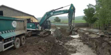 Muş’taki sel felaketinin yaraları sarılmaya başlandı