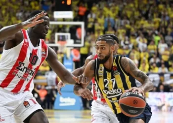 Olympiakos 84-72 Fenerbahçe Beko