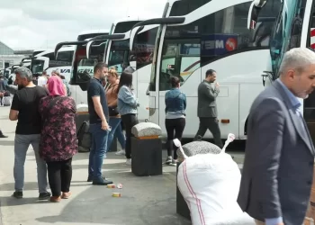 Otogarda 28 Mayıs yoğunluğu