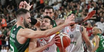 Pınar Karşıyaka, Play-Off çeyrek finalinde  avantajı kaptı