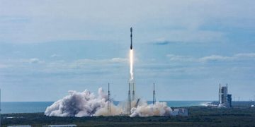 SpaceX, yörüngeye 56 adet Starlink uydusu daha gönderdi