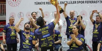 Tekerlekli Sandalye Basketbol Süper Ligi’nde şampiyon Fenerbahçe