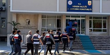 Mersin’de yasa dışı bahis oynatan suç örgütüne operasyon