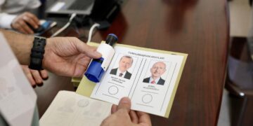 YSK, yurt dışında kullanılan oyların sayısını duyurdu