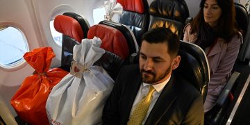 Türkiye’ye yurt dışından oy pusulaları diplomatik kuryeler aracılığıyla gönderiliyor