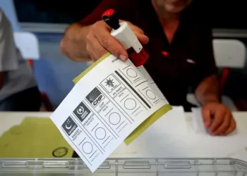 Yurt dışında oy verme işlemi başladı