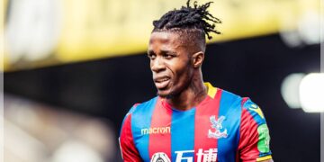 Wilfried Zaha Kimdir? Fenerbahçe’ye Gelecek Mi?