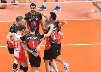 Ziraat Bankkart, Halkbank’ı 3-0 Yendi