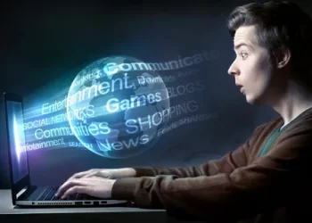 15 yaş altına internet kısıtlaması!