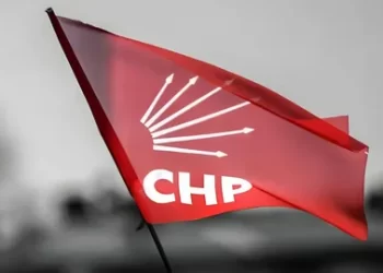 CHP’de tüm MYK üyeleri istifalarını sundu