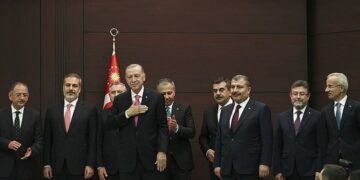 Cumhurbaşkanlığı Kabinesi’nin yeni bakanlarından teşekkür mesajları