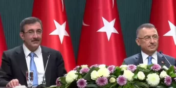 Cumhurbaşkanı Yardımcısı Fuat Oktay görevini Cevdet Yılmaz’a devrediyor