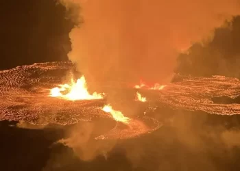 Hawaii’deki Kilauea Yanardağında yeniden patlama oldu