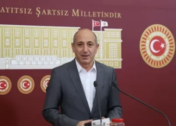CHP’li Öztunç’tan Dışişleri Bakanı Fidan’a vize sorusu