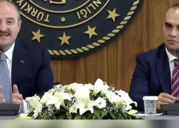 Sanayi ve Teknoloji Bakanlığı’nda devir teslim töreni