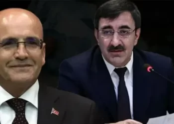 Yılmaz ile Şimşek BAE’ye gitti