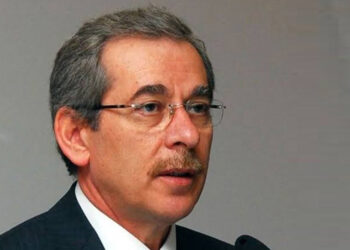 Abdüllatif Şener, CHP’den 14 Mayıs’tan sonra istifa ettiğini duyurdu