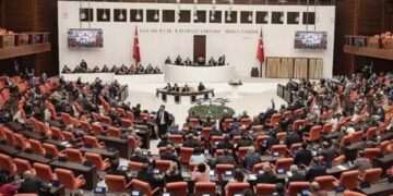 AK Parti, Türkiye Büyük Millet Meclisi (TBMM) Başkanlık Divanı üyelerini seçti