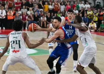 Anadolu Efes, Basketbol Süper Ligi’nde şampiyon oldu