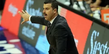 Anadolu Efes’e, başantrenör olan Erdem Can kimdir?