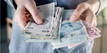 AK Parti, asgari ücret, memur maaşı ve emekli maaşı konusunda açıklama yaptı