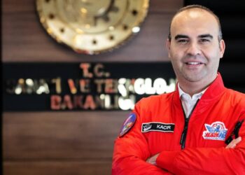 Bakan Kacır açıkladı: Türk savunma sanayisi çok daha güçlü hale gelecek