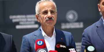 Bakan Uraloğlu açıkladı: Zengezur Koridoru doğu- batı ticaretine katkı yapacak