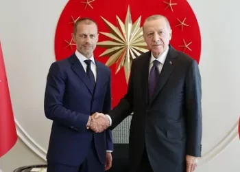 Başkan Erdoğan, UEFA Başkanı Ceferin ile görüştü