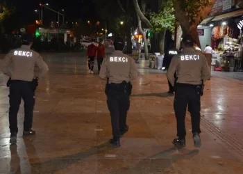 Anayasa Mahkemesi, “El ile kontrolü” veto etti