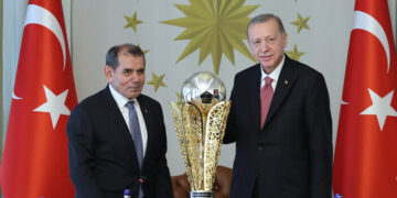 Cumhurbaşkanı Erdoğan, Galatasaray heyetini kabul etti