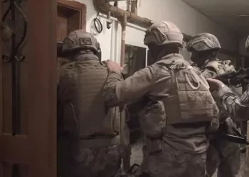 İstanbul’da DEAŞ operasyonuyla 9 şüpheli tutuklandı!