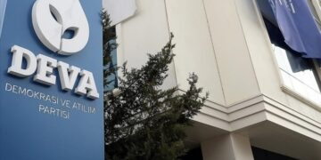 Sedat Kızılcıklı, DEVA Partisi’ndeki görevinden istifa etti